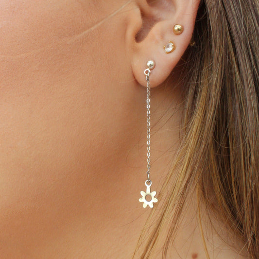 flower dangle earrings